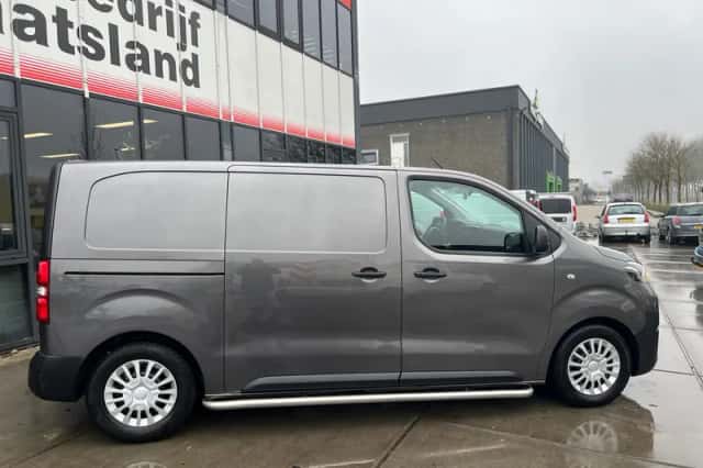 Toyota Proace (2016) thumbnail 6