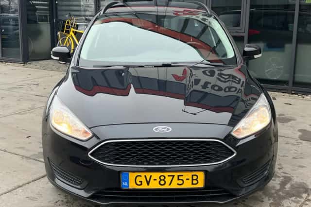 Ford Focus (2015) thumbnail 4