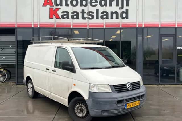 Volkswagen Transporter (2007) thumbnail 1