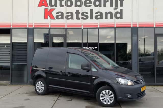 Volkswagen Caddy (2013) thumbnail 2