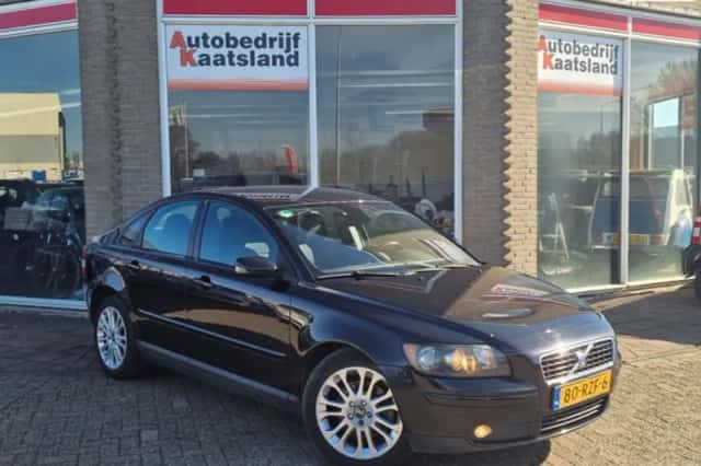 Volvo S40 (2005) thumbnail 1