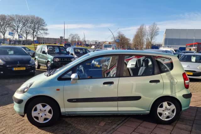 Honda Jazz (2003) thumbnail 3