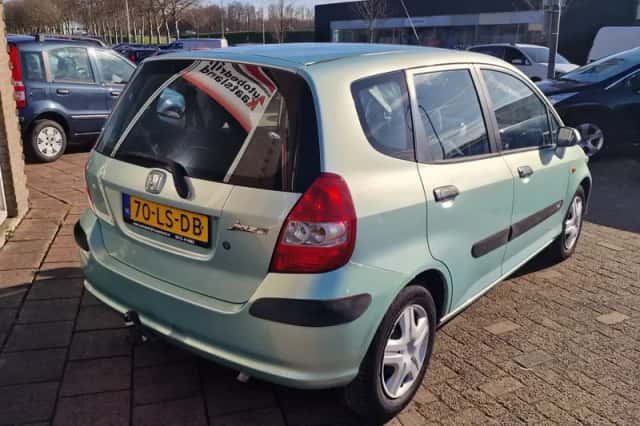 Honda Jazz (2003) thumbnail 6