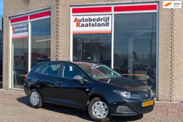 SEAT Ibiza (2011) thumbnail 2