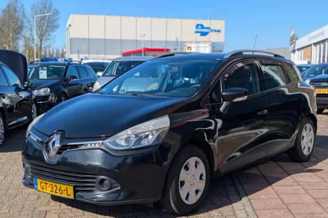 Renault Clio (2015) thumbnail 4