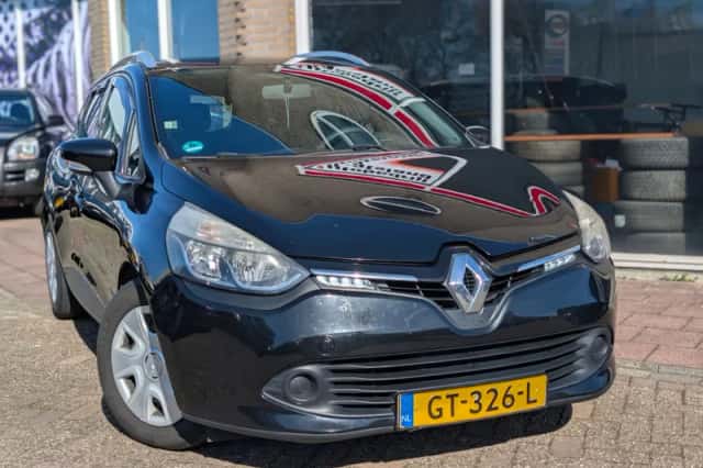 Renault Clio (2015) thumbnail 5