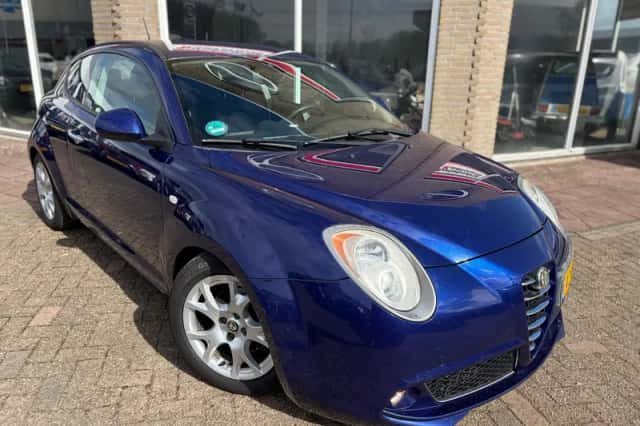 Alfa Romeo Mito (2011) thumbnail 3