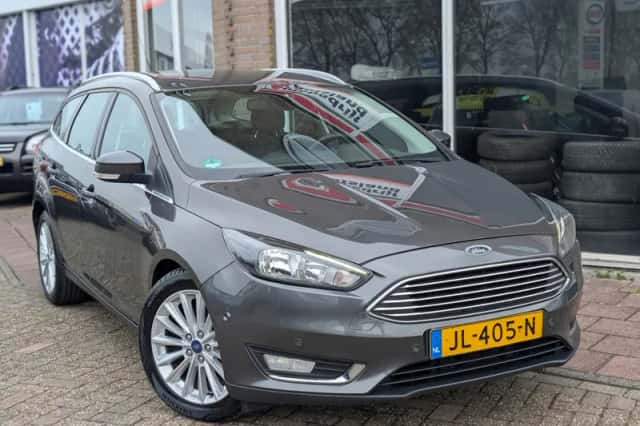 Ford Focus (2016) thumbnail 5