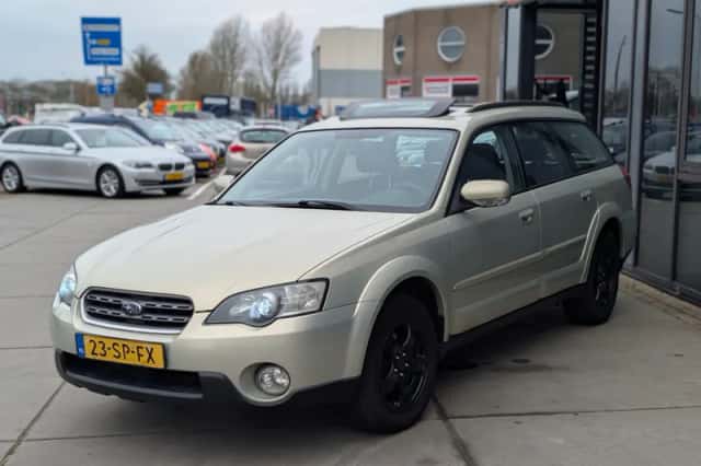 Subaru Outback (2006) thumbnail 4