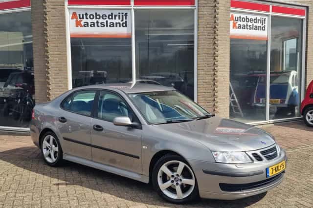 Saab 9-3 (2003) thumbnail 2