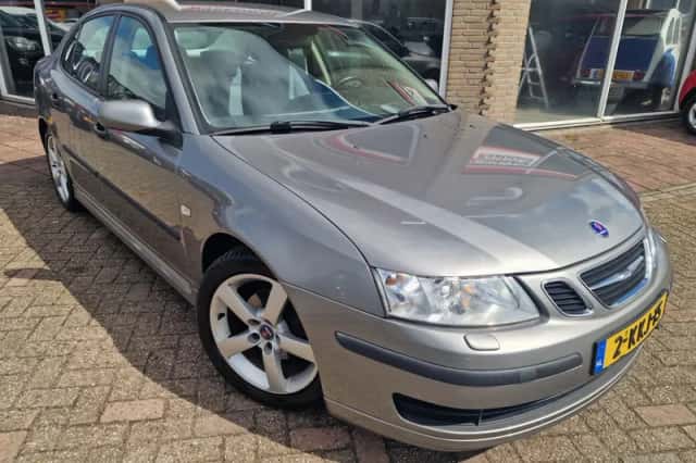 Saab 9-3 (2003) thumbnail 3