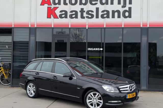 Mercedes-Benz C-Klasse (2012) thumbnail 2