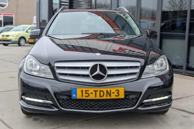 Mercedes-Benz C-Klasse (2012) thumbnail 6