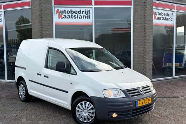 Volkswagen Caddy (2010) thumbnail 2