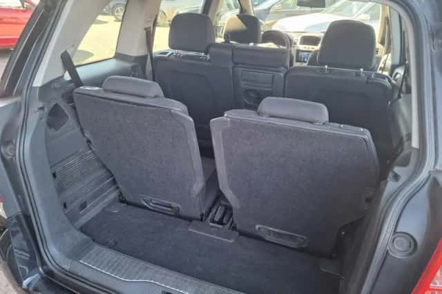 Opel Zafira (2008) thumbnail 5