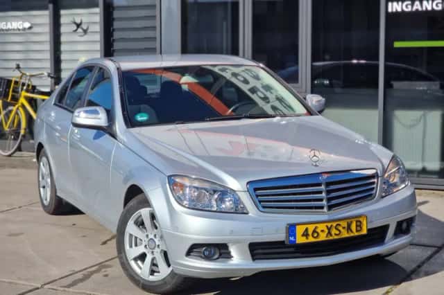 Mercedes-Benz C-Klasse (2007) thumbnail 3