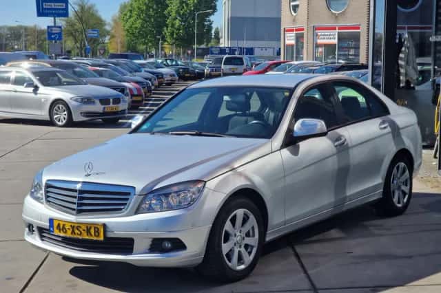 Mercedes-Benz C-Klasse (2007) thumbnail 4
