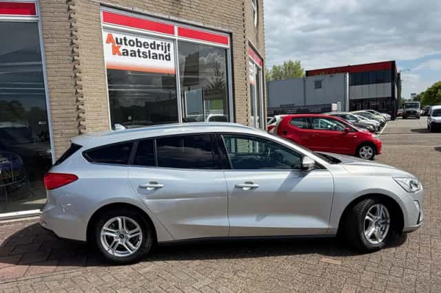 Ford Focus (2019) thumbnail 6
