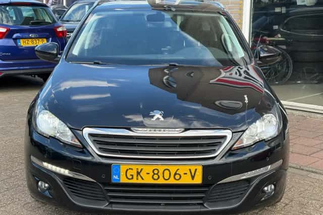 Peugeot 308 (2015) thumbnail 5