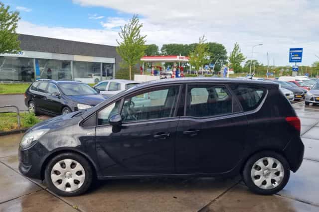 Opel Meriva (2015) thumbnail 4