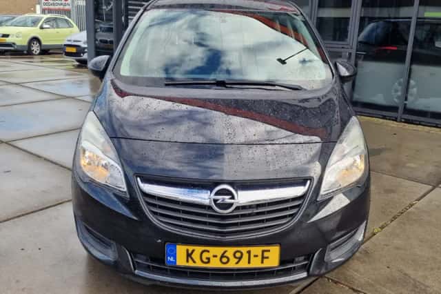 Opel Meriva (2015) thumbnail 5