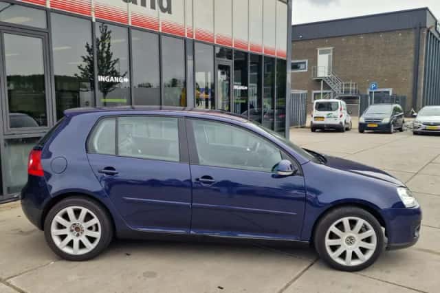 Volkswagen Golf (2005) thumbnail 6