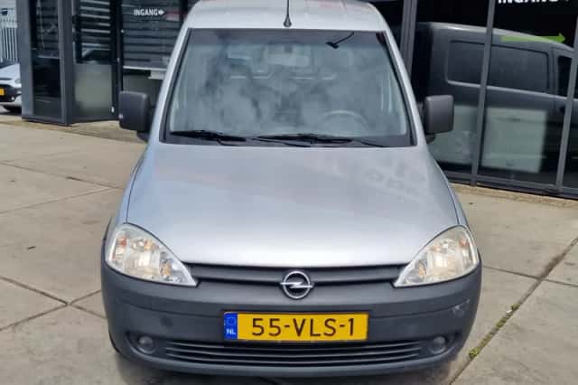 Opel Combo (2008) thumbnail 5