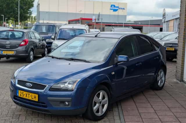 Ford Focus (2007) thumbnail 4