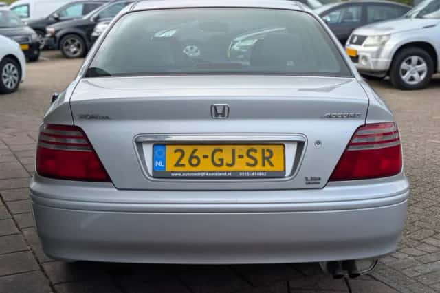 Honda Accord (2001) thumbnail 6