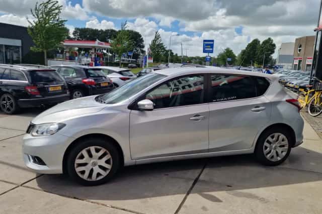 Nissan Pulsar (2016) thumbnail 3