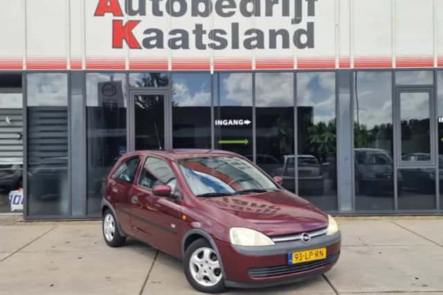 Opel Corsa (2003) thumbnail 1