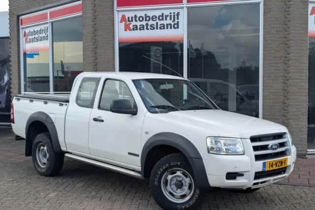 Ford Ranger (2009) thumbnail 2