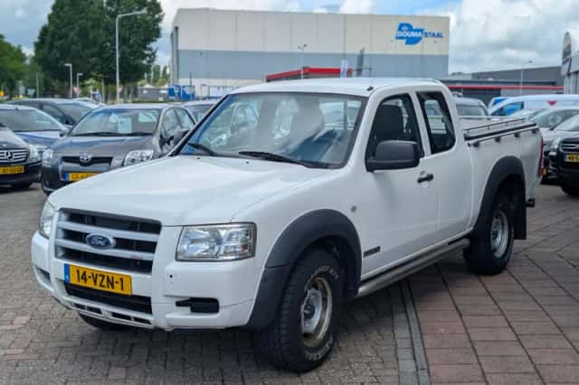 Ford Ranger (2009) thumbnail 5