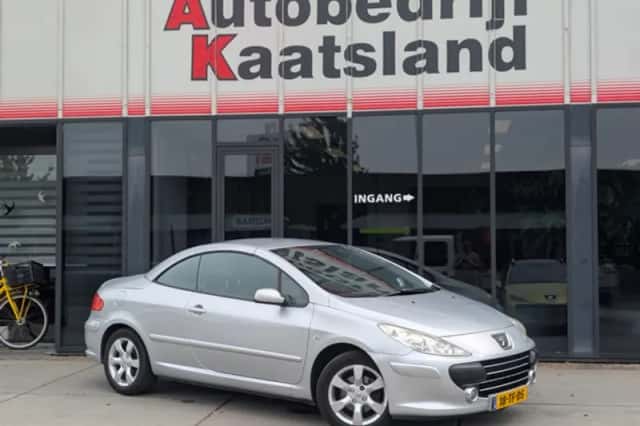 Peugeot 307 CC (2006) thumbnail 1