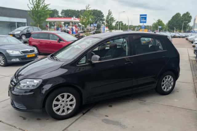 Volkswagen Golf (2005) thumbnail 3