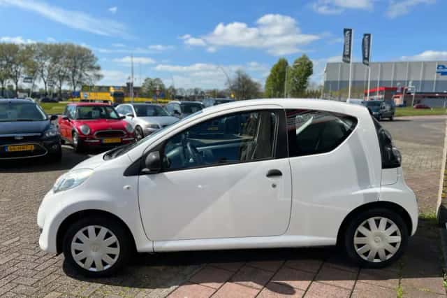 Citroën C1 (2010) thumbnail 4