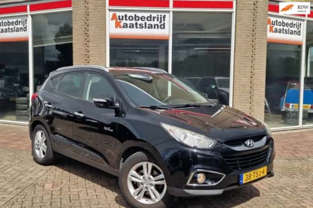 Hyundai ix35 (2012) thumbnail 1