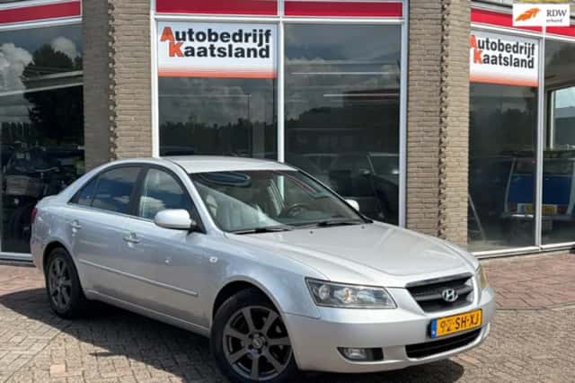 Hyundai Sonata (2006) thumbnail 1