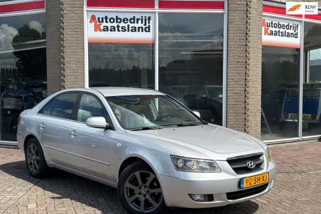 Hyundai Sonata (2006) thumbnail 2