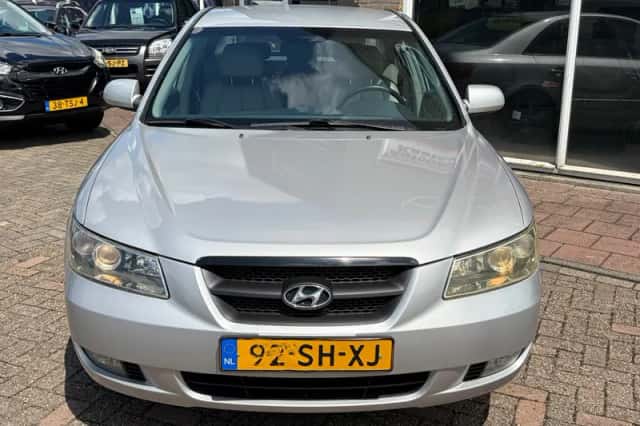 Hyundai Sonata (2006) thumbnail 5