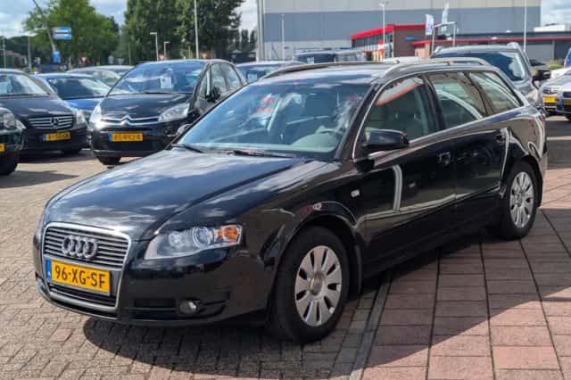 Audi A4 (2007) thumbnail 3
