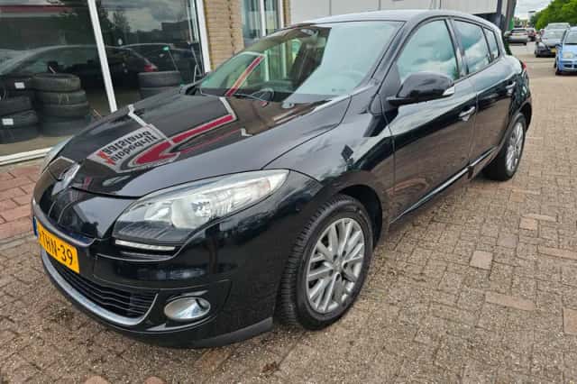 Renault Mégane (2012) thumbnail 3