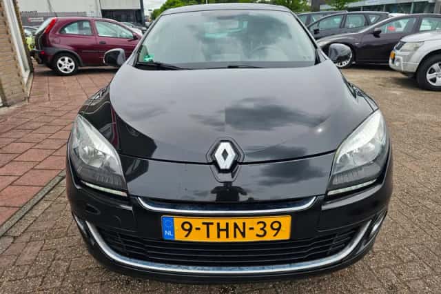 Renault Mégane (2012) thumbnail 4