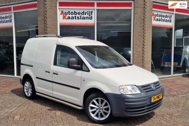Volkswagen Caddy (2008) thumbnail 2