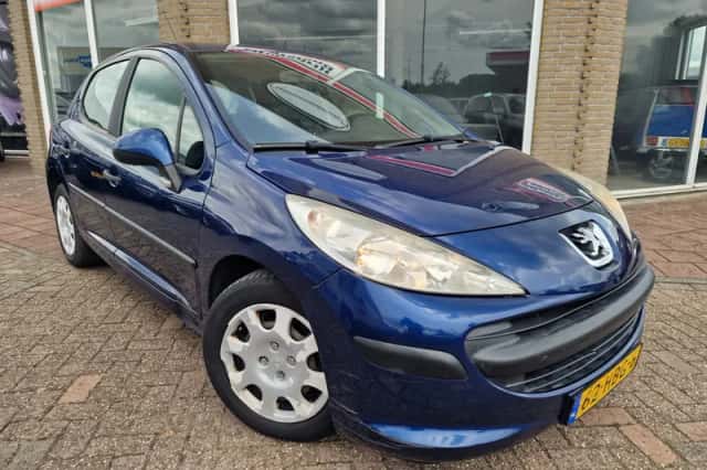 Peugeot 207 (2008) thumbnail 3