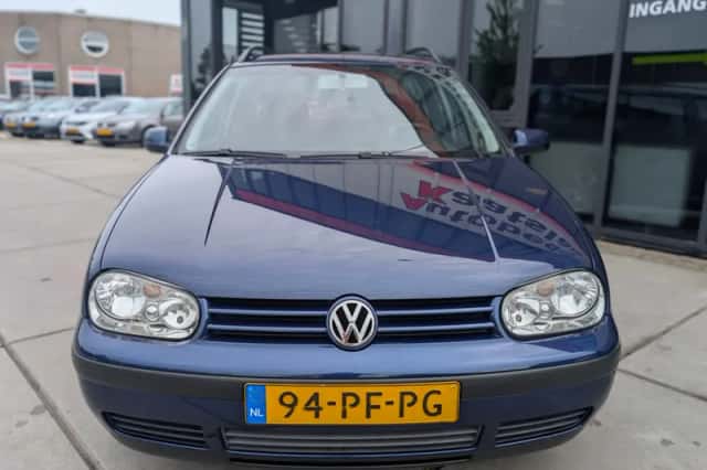Volkswagen Golf (2004) thumbnail 6