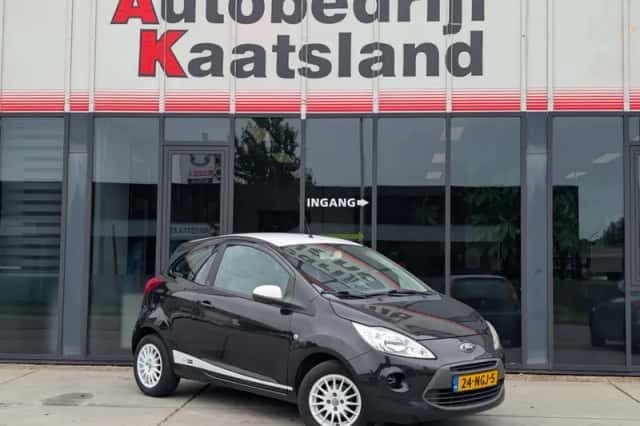 Ford Ka (2010) thumbnail 2
