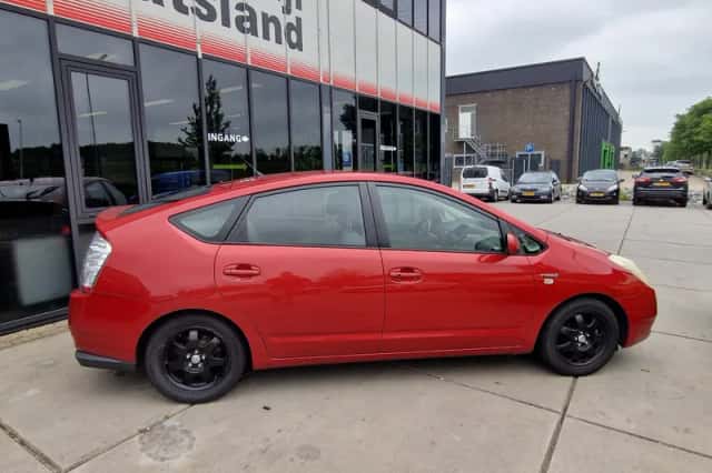 Toyota Prius (2006) thumbnail 6