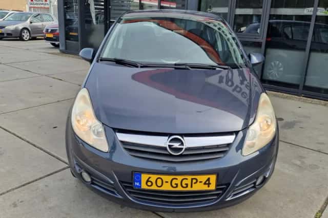 Opel Corsa (2008) thumbnail 5