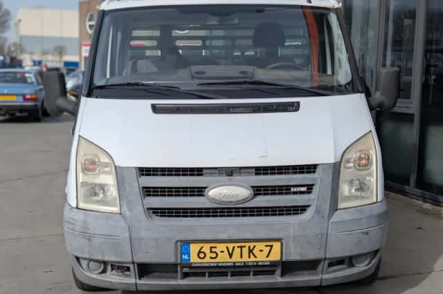 Ford Transit (2008) thumbnail 3